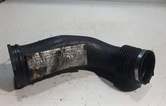 BMW 5 F10 F11 Air intake duct part 19385510 8514090 4461501