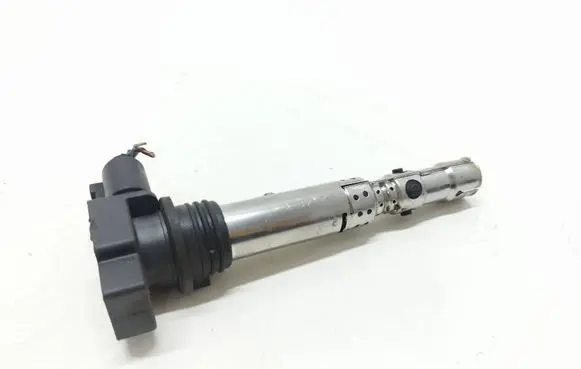 Volkswagen Fox High voltage ignition coil U5006 0123252120 R1304C00100