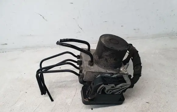 Iveco Daily 35.8 - 9 ABS Pump 5801815699