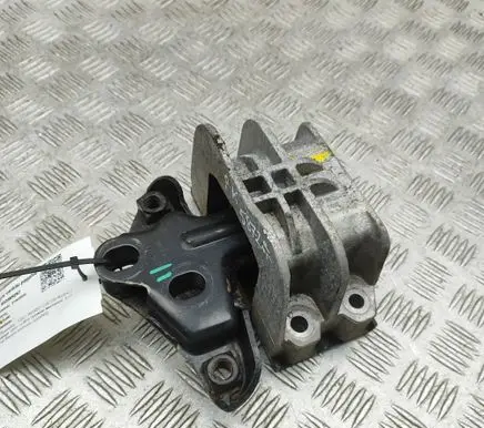 Ford Transit Custom Engine mount bracket BK217M124BA