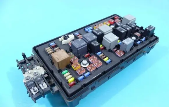 Opel Insignia A Fuse box set 13275884 IMPRK1337599