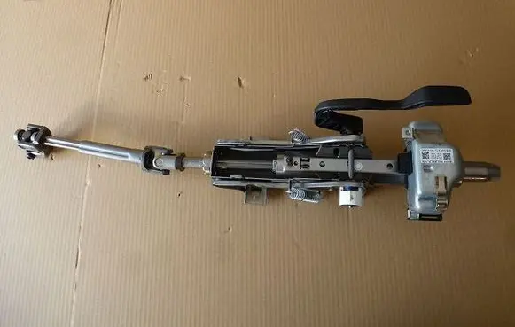 Volkswagen Jetta VII Steering wheel axle 1K1419502BM