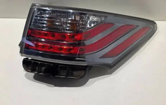 Lexus CT 200H Rear/tail lights 8155176020