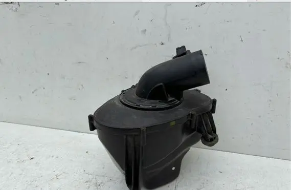 Ford S-MAX Air filter box SMAX