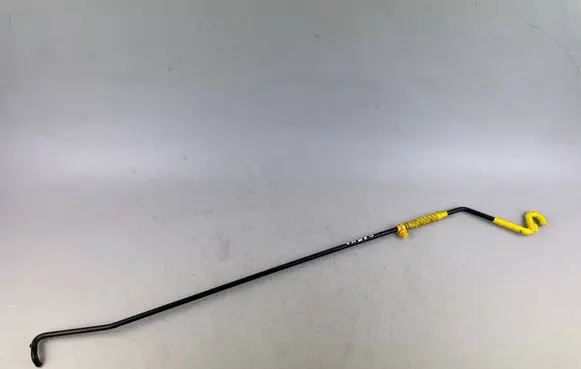 Seat Arona Engine bonnet/hood prop rod/strut 
