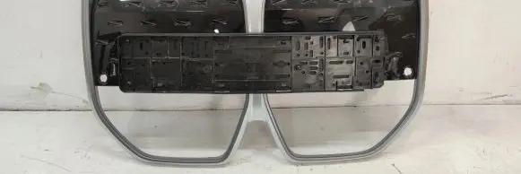 BMW i4 Front grill 9850175-09