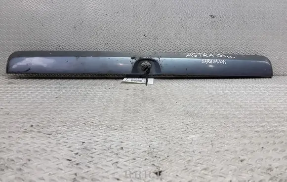 Opel Astra G Tailgate trim 90559239