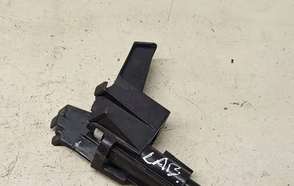 Nissan Qashqai+2 Headlight washer spray nozzle 28646BR00A