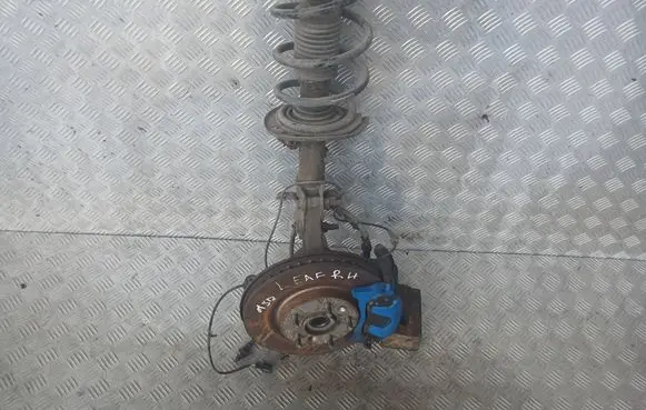 Nissan Leaf I (ZE0) Front wheel hub spindle knuckle