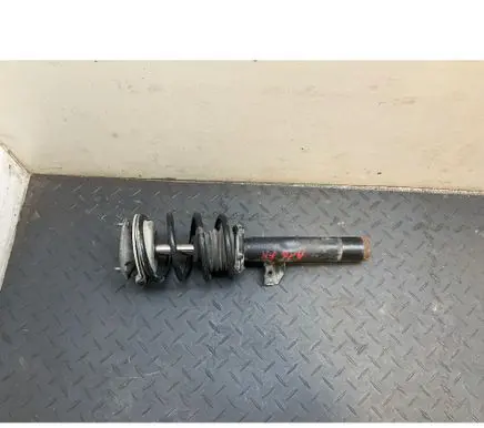 BMW 5 E60 E61 Front shock absorber with coil spring 6772220 E60V009BX 105413