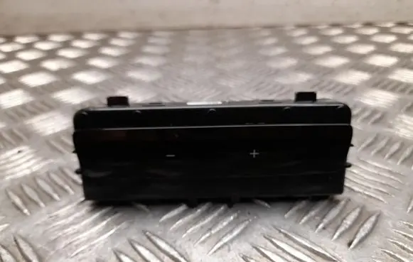 Audi Q5 SQ5 Climate control unit 89A919158