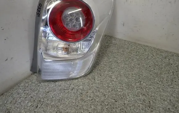 Toyota Verso Rear/tail lights