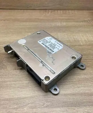 Mercedes-Benz E W211 Bluetooth control unit module A2118703226