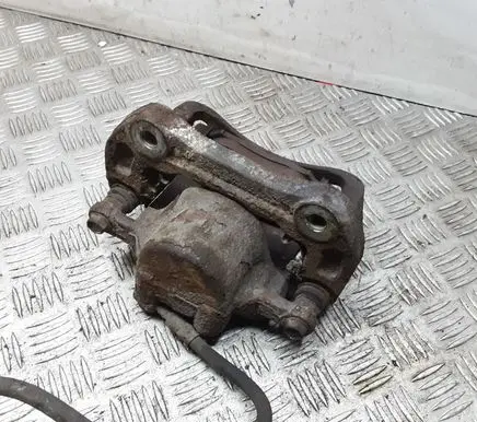Opel Insignia A Front brake caliper