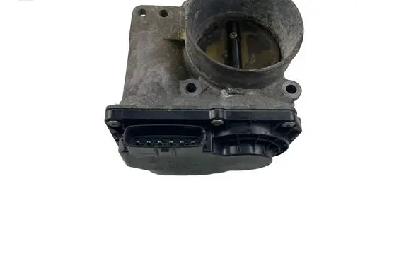 Volvo S60 Throttle valve 8677694
