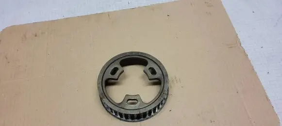 Audi A4 S4 B6 8E 8H Camshaft pulley/ VANOS 059109111G