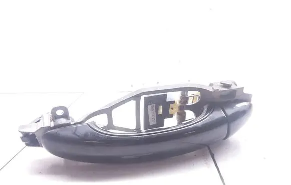 Volkswagen Touareg I Front door exterior handle 7L0837886E