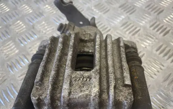 Volkswagen Golf V Rear brake caliper VCR3112Q5AC