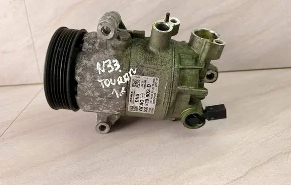 Volkswagen Touran III Air conditioning (A/C) compressor (pump) 5Q0820803D
