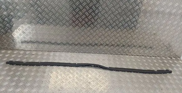 Toyota Verso Engine compartment rubber 