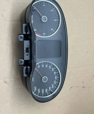 Volkswagen Polo V 6R Speedometer (instrument cluster) 6R0920861D