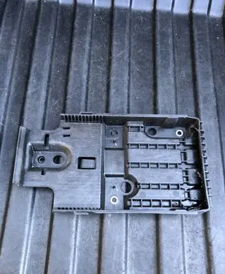 Volvo S90, V90 Battery tray 31688220
