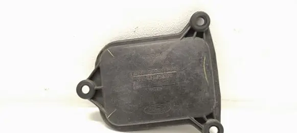 Ford F150 Headlight/headlamp dust cover FL3413C199AD