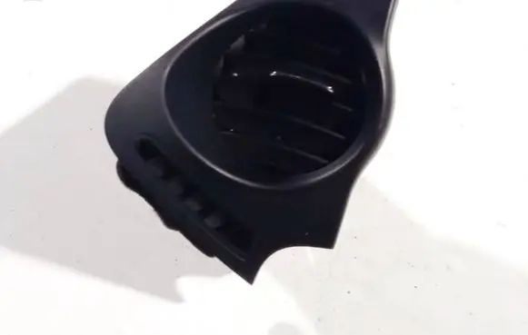 Lexus IS 220D-250-350 Dash center air vent grill 556505304 55650-5304