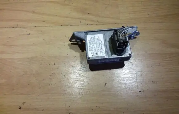 Renault Laguna II ESP acceleration yaw rate sensor 10098514024