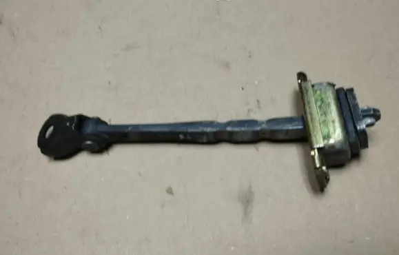 Honda Civic Rear door check strap stopper