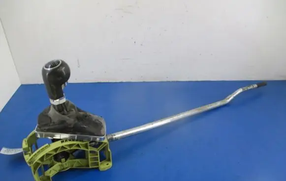 Opel Astra H Gear shift rod 