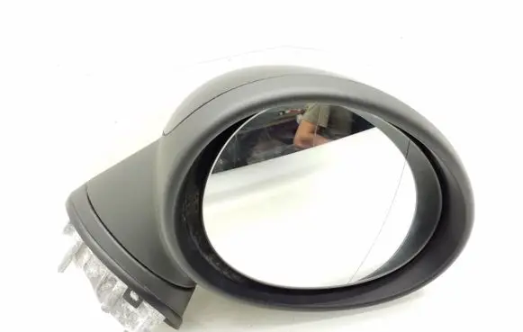 Mini One - Cooper Coupe R56 Front door electric wing mirror