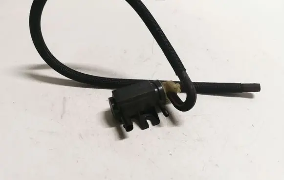 Valve vacuum