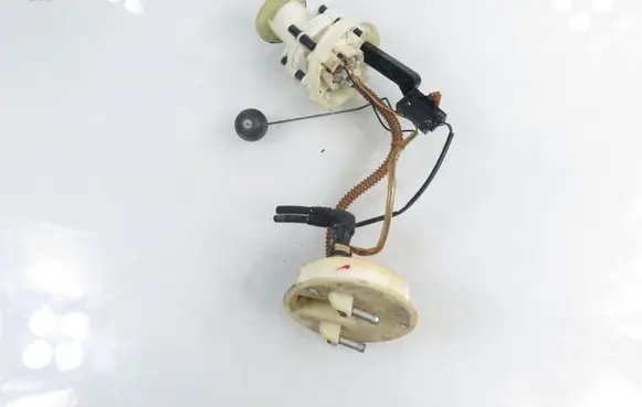 Audi A4 S4 B5 8D In-tank fuel pump 8D0201319