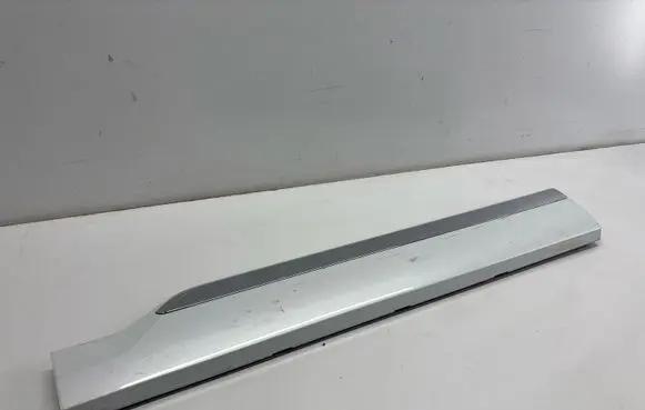 Volvo XC60 Rear door trim (molding) 31448432