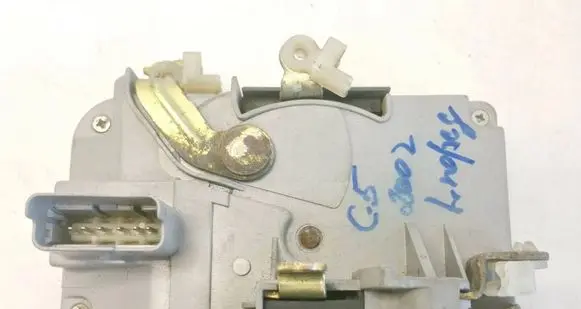 Citroen C5 Front door lock