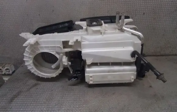 Mitsubishi Lancer VIII Interior heater climate box assembly 7800A306