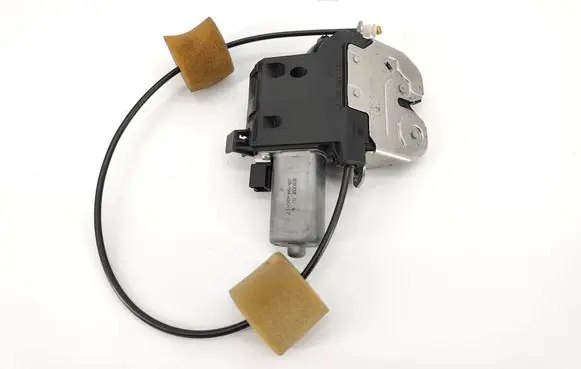 Mercedes-Benz S W221 Tailgate/trunk/boot lock/catch/latch 2217500085