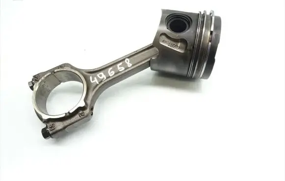Opel Astra H Piston with connecting rod 