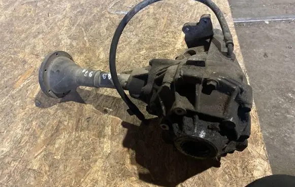 Chrysler Voyager Front differential 