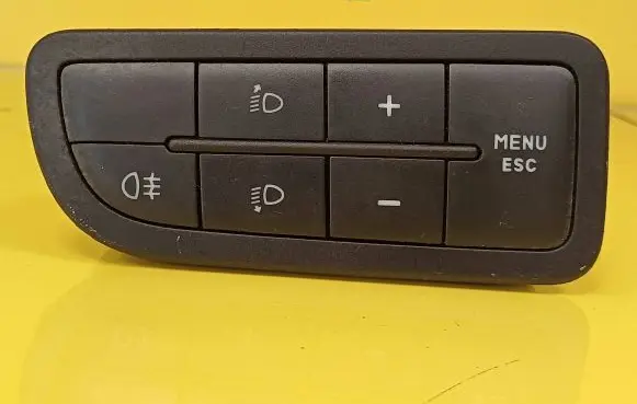 Headlight level height control switch