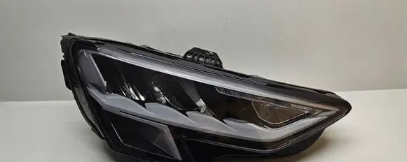 Audi A3 8Y Headlight/headlamp 8Y0941012