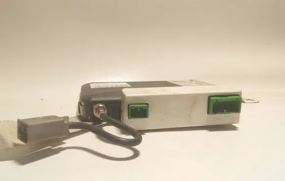Volvo V70 Phone control unit/module 8633479