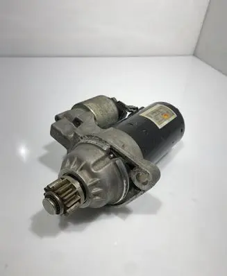 Volkswagen Crafter Starter motor 0986025110