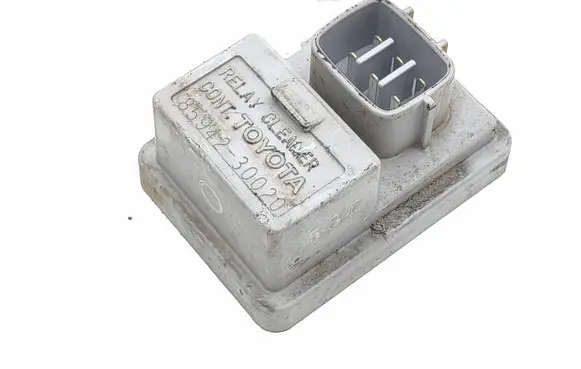 Lexus IS 220D-250-350 Light washer relay 8594230020