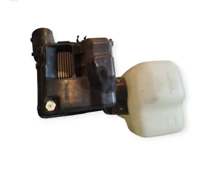 Air filter box