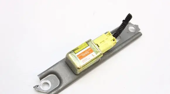 Lexus RX 330 - 350 - 400H Airbag deployment crash/impact sensor 8983048020