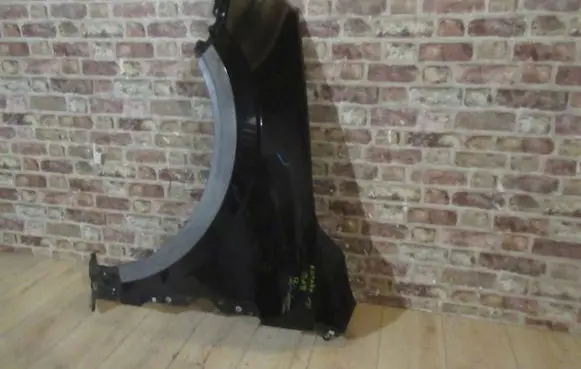 Opel Antara Fender