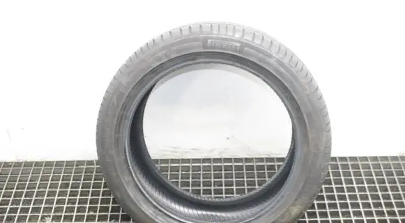 BMW 4 G22 G23 G24 G26 R12 summer tire PIRELLI 22545R18