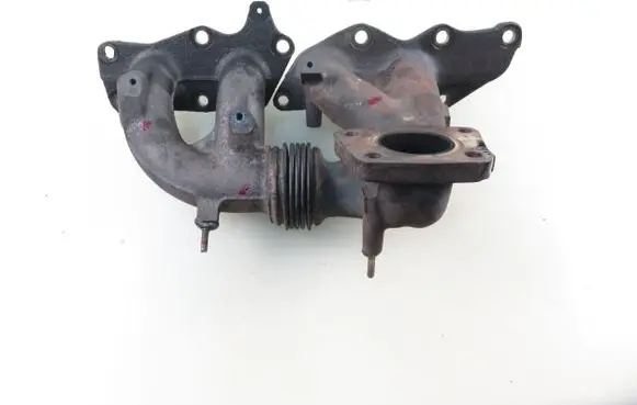 Exhaust manifold